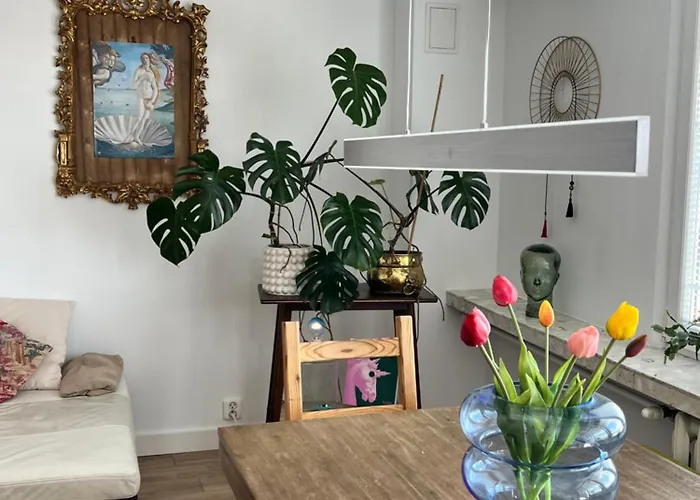 Designer Loft 60M Sq In Cracow Center Sunny Top-Floor Apartment With Balcony, King Bed & Great Transport
